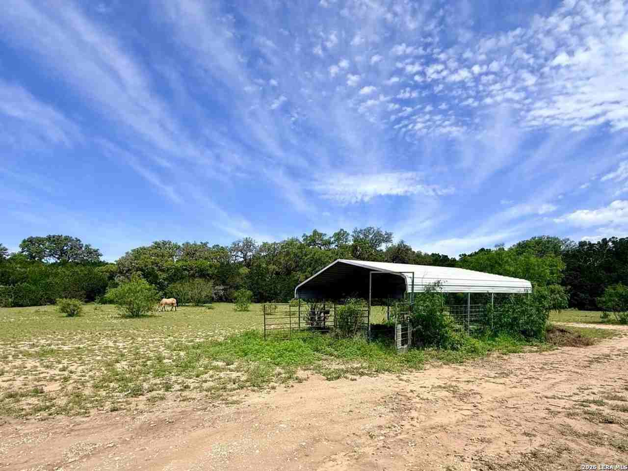254 Kens Rd - Photo 2 of 27