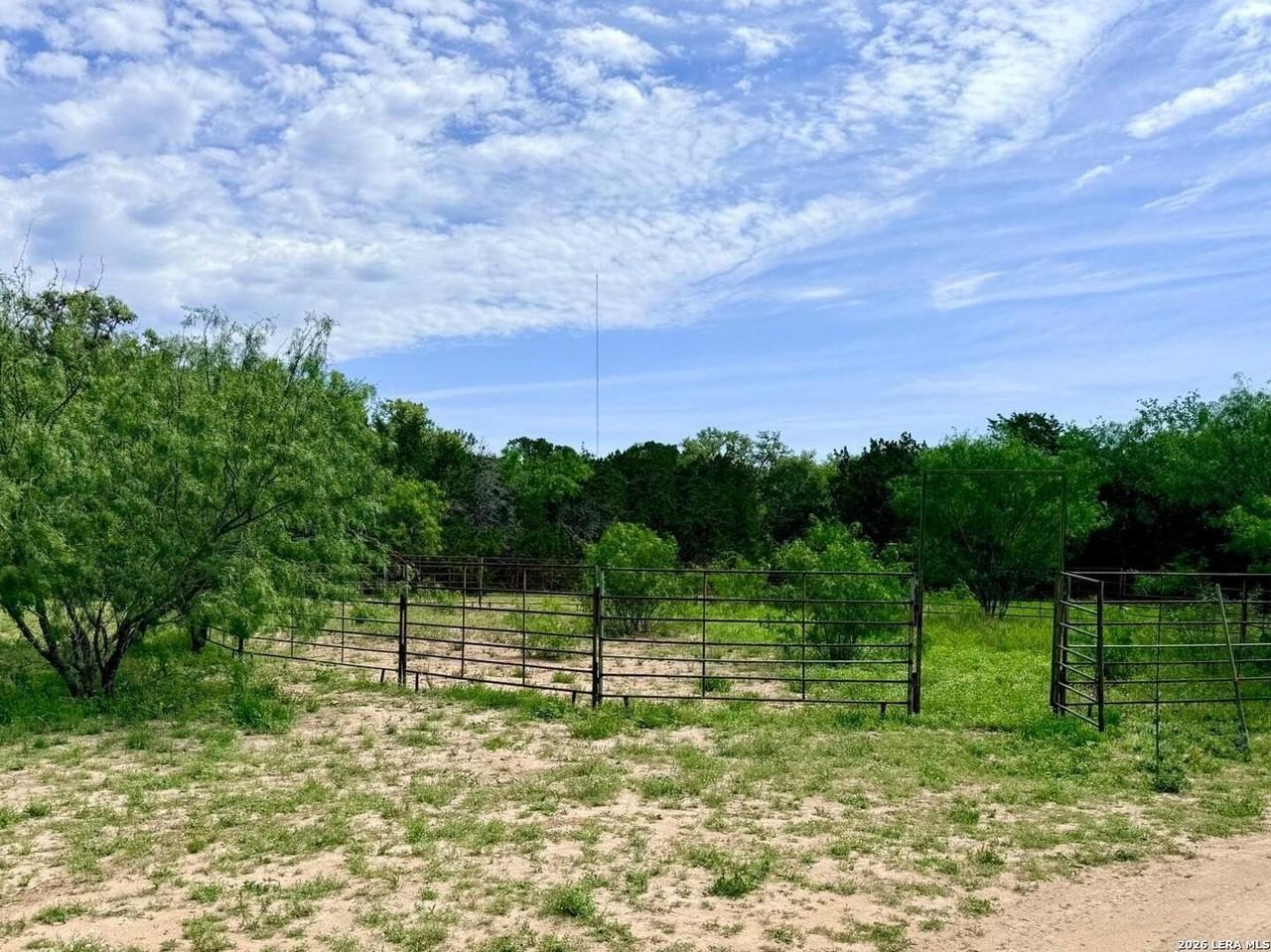 254 Kens Rd - Photo 5 of 27