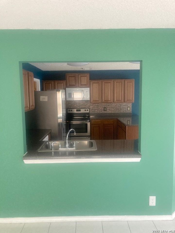 7622 Claridge - Photo 7 of 18