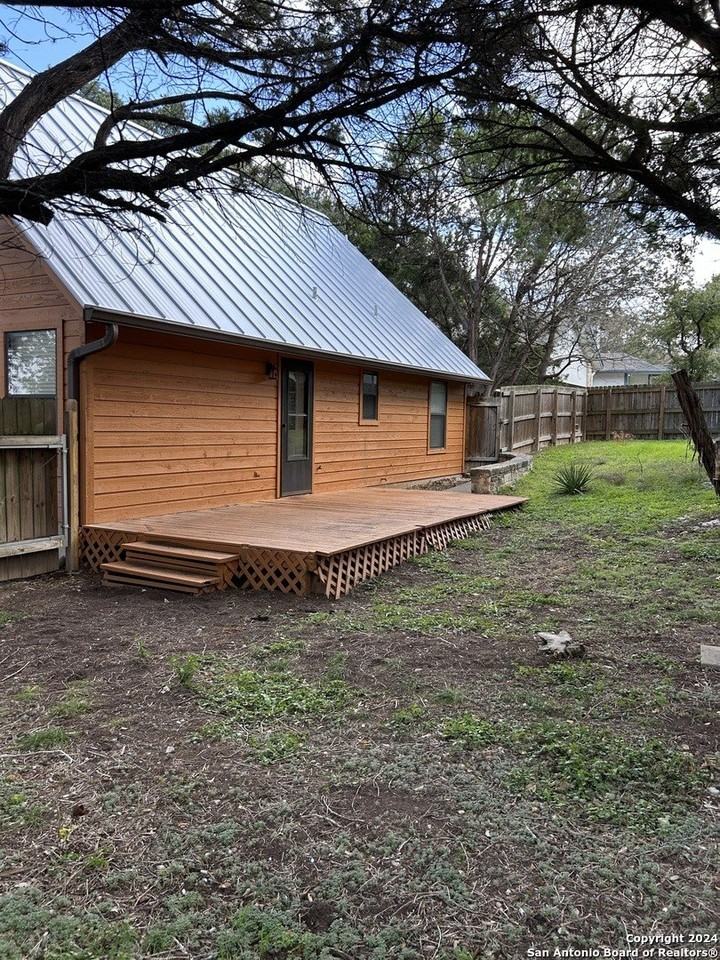 117 View Point Dr E - Photo 6 of 7