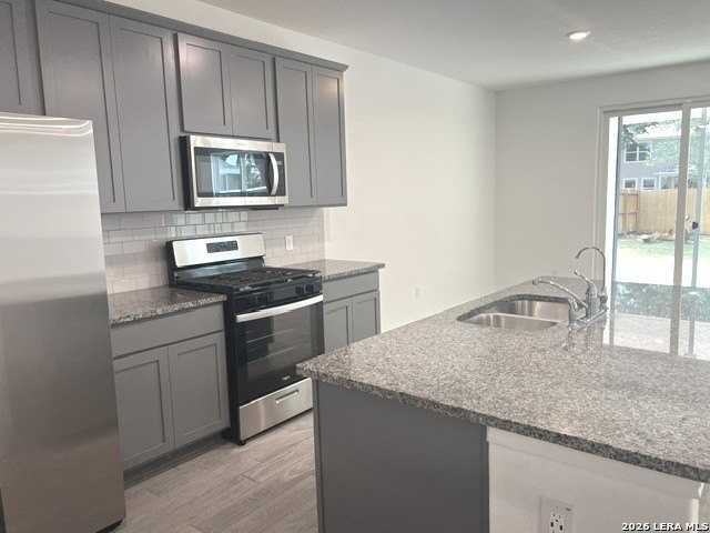 166 Canopy Oak Rd - Photo 6 of 22