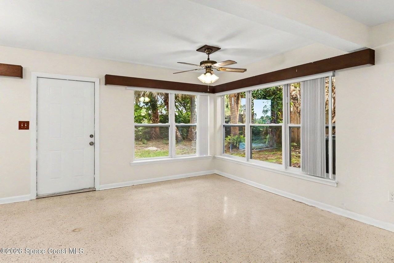 212 Dubber Rd - Photo 5 of 20