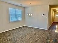 137 Jubilee Dr - Photo 5 of 23