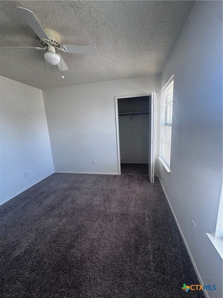 1613 Bobby Lee Dr - Photo 3 of 36