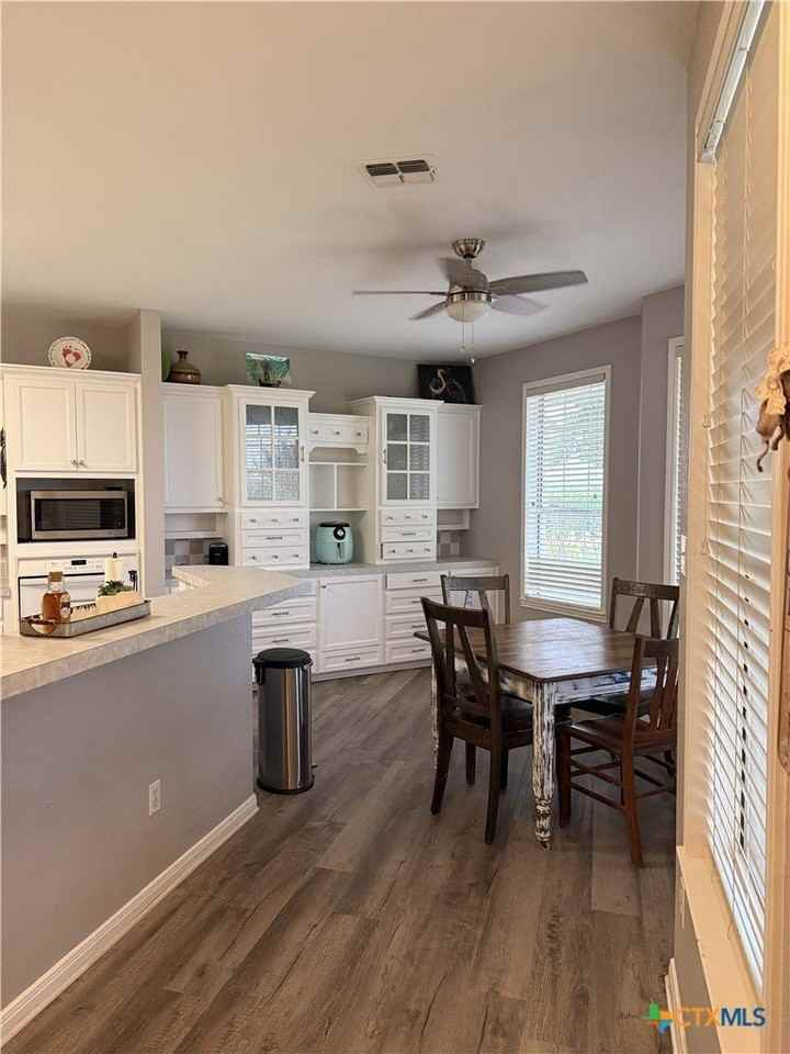 5600 Fm 1466 - Photo 6 of 23