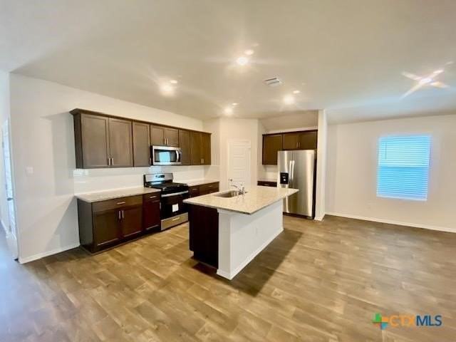 1733 James St - Photo 4 of 34