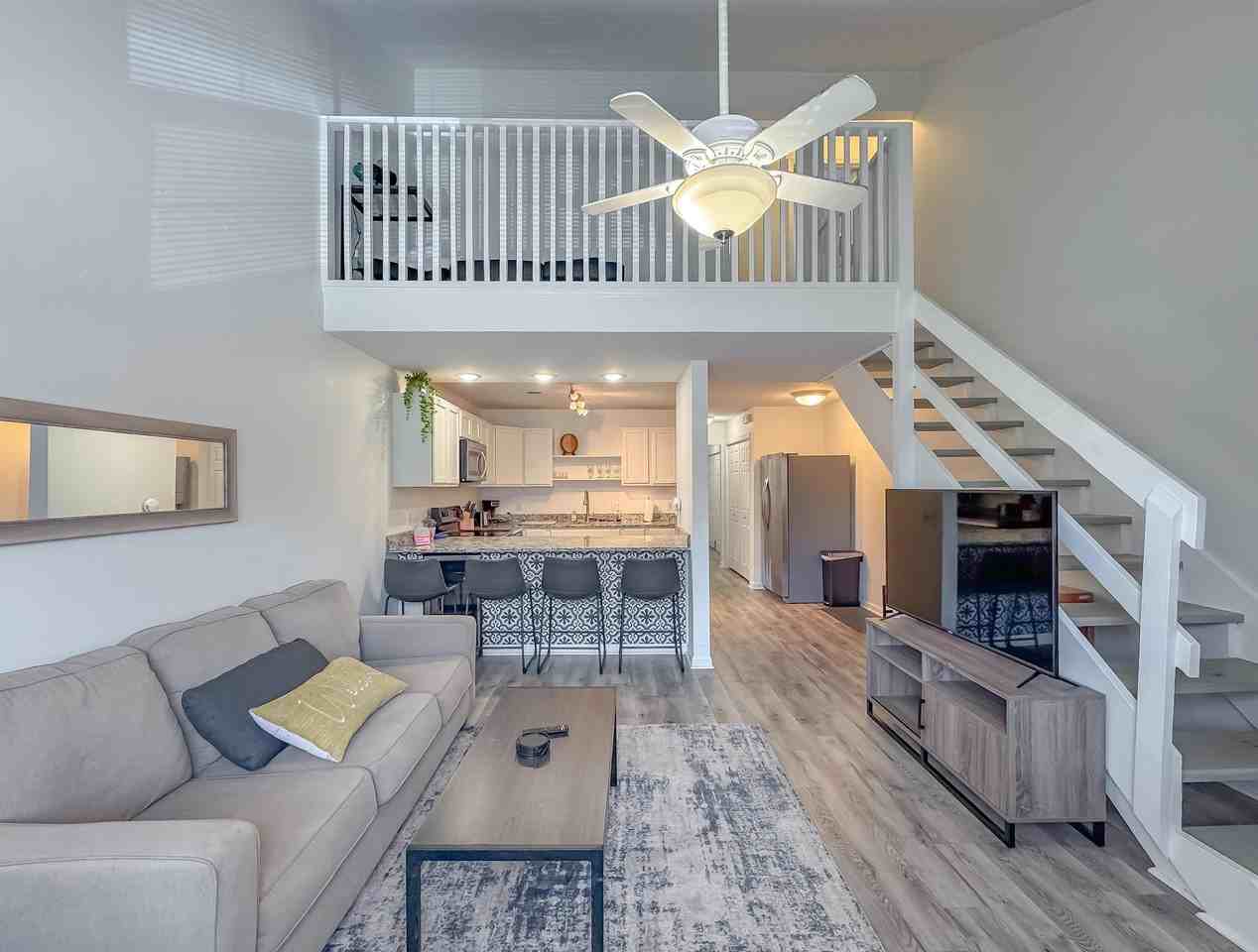 1330 Warrior Way - Photo 3 of 48