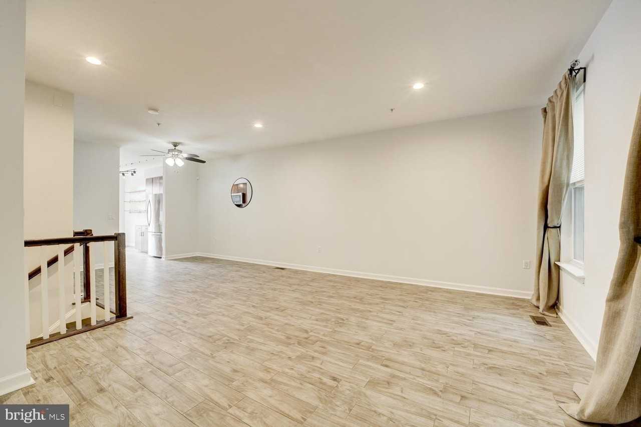 2501 Sayles Pl Se #9 - Photo 4 of 30