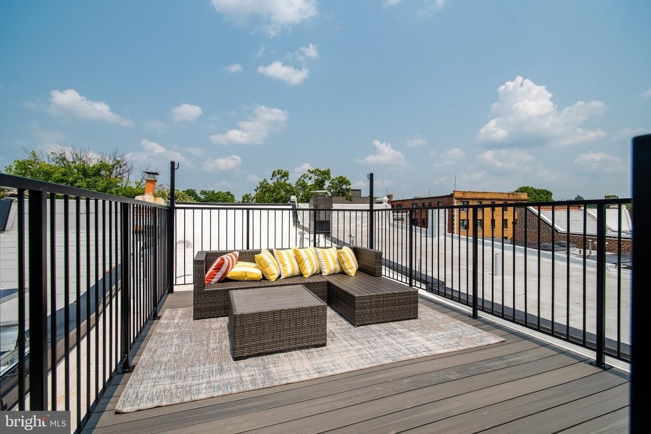 520 Irving St Nw - Photo 5 of 50