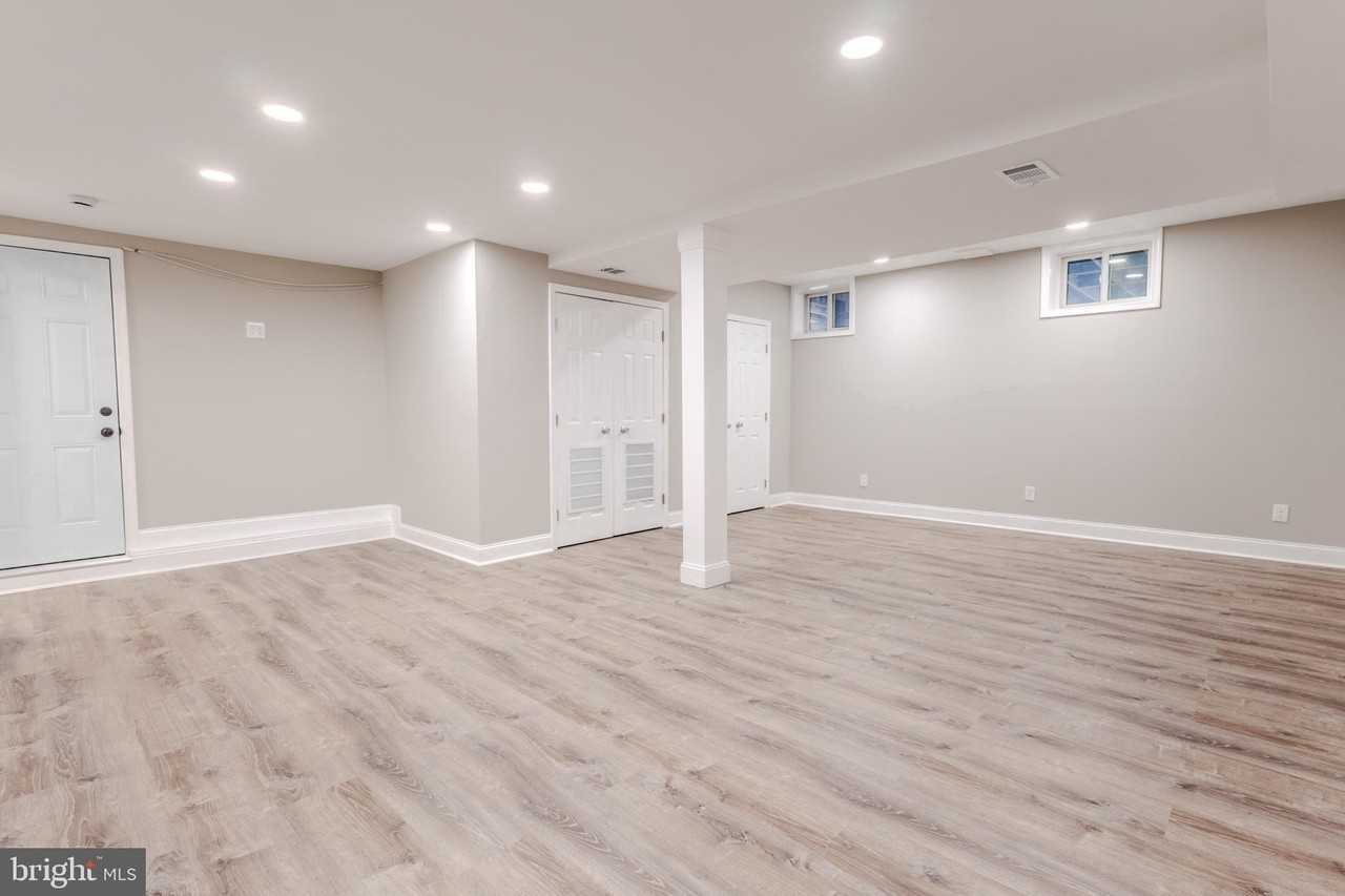 524 Ridge Rd - Photo 5 of 17