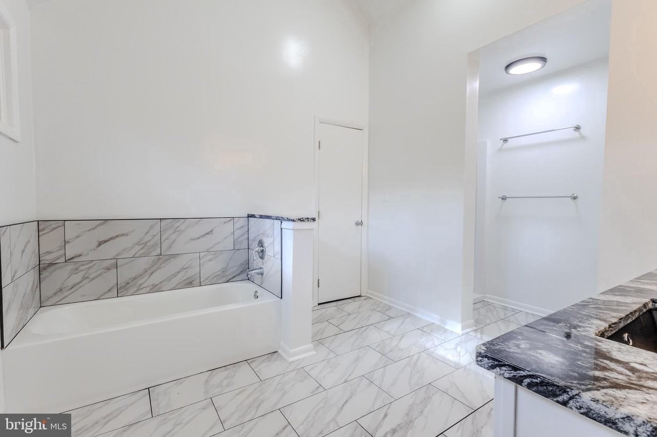 524 Ridge Rd - Photo 7 of 17