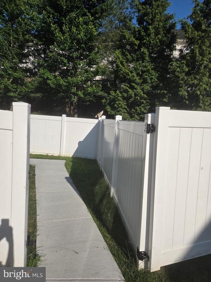6952 Heritage Xing - Photo 2 of 18