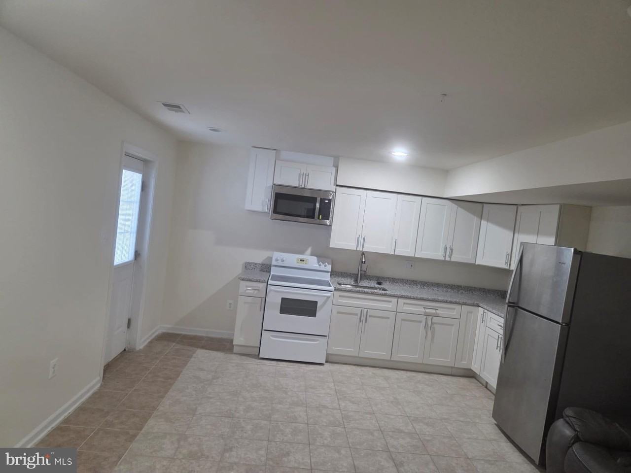 6952 Heritage Xing - Photo 4 of 18