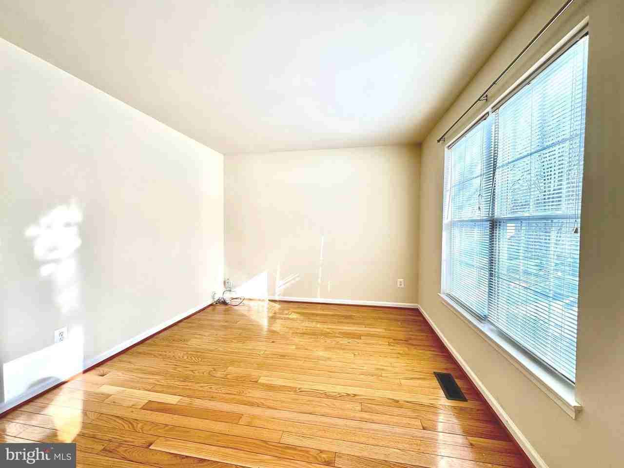 22006 22006 STONE PIER Lane - Photo 3 of 47