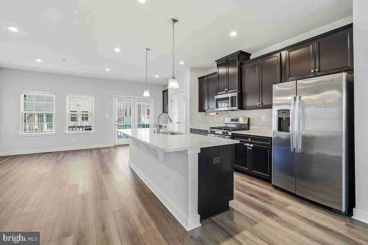 16328 Fife Way - Photo 5 of 17