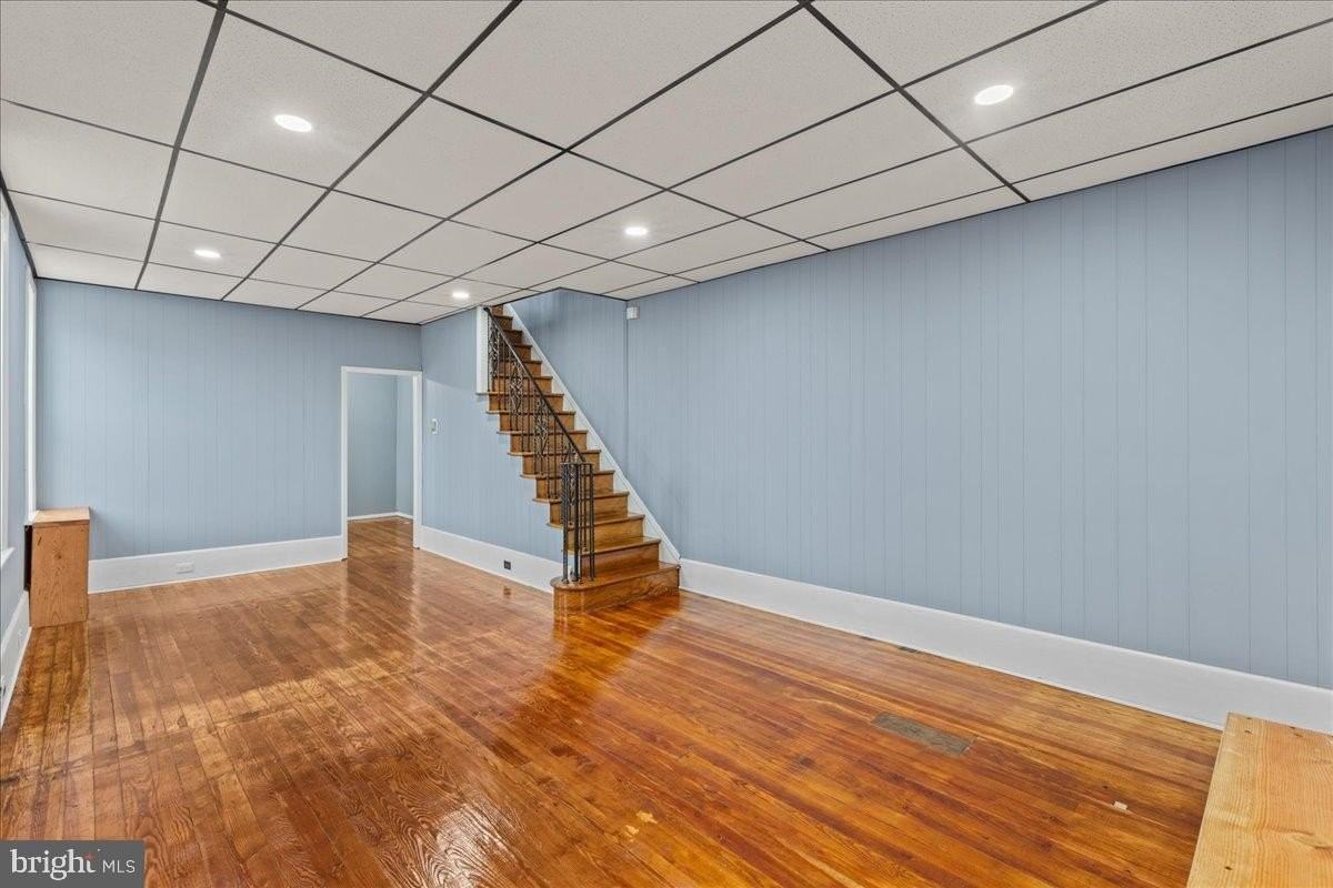 534 Bergen St - Photo 5 of 16