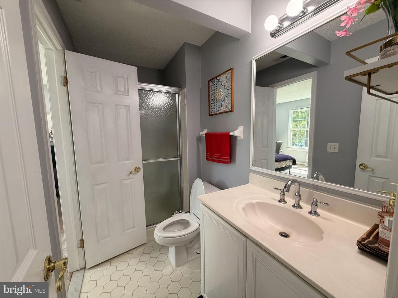 45 Ketley Pl - Photo 3 of 18