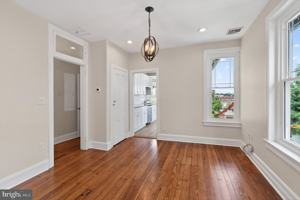 featured image of 144 Gay St #2