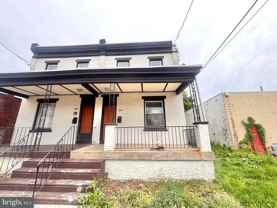 304 S 3rd St - Photo 1 of 1