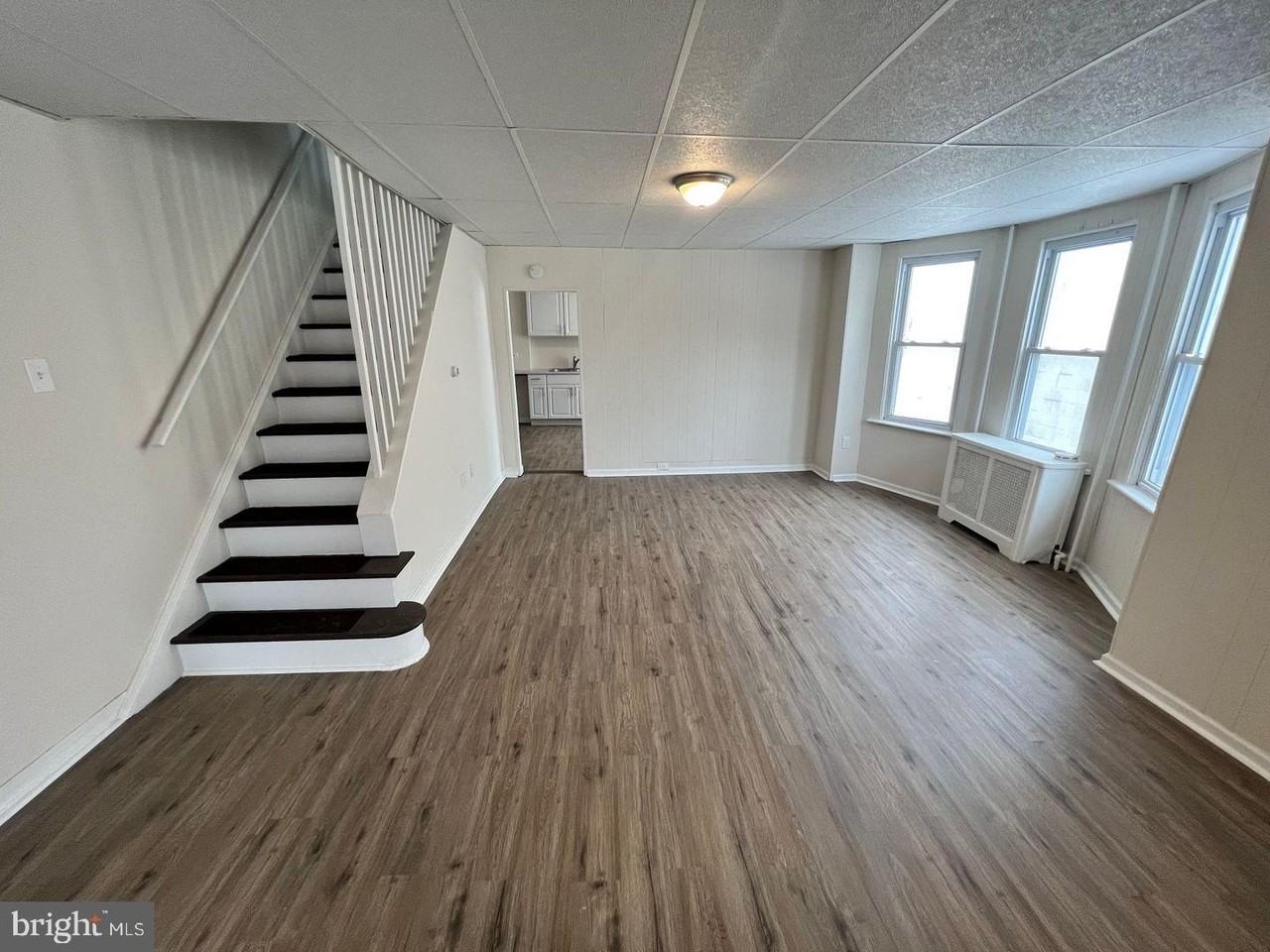 304 S 3rd St - Photo 3 of 15