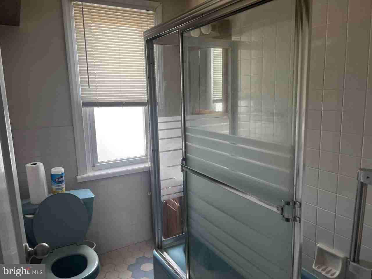 259 Iona Ave - Photo 6 of 8