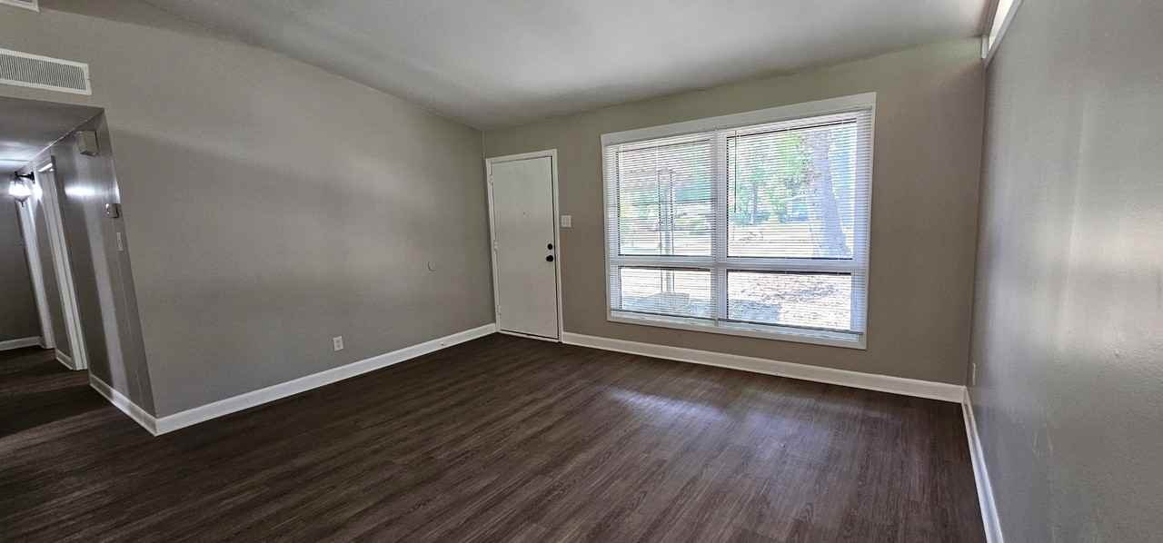 4214 Kildare Dr #1 - Photo 3 of 13