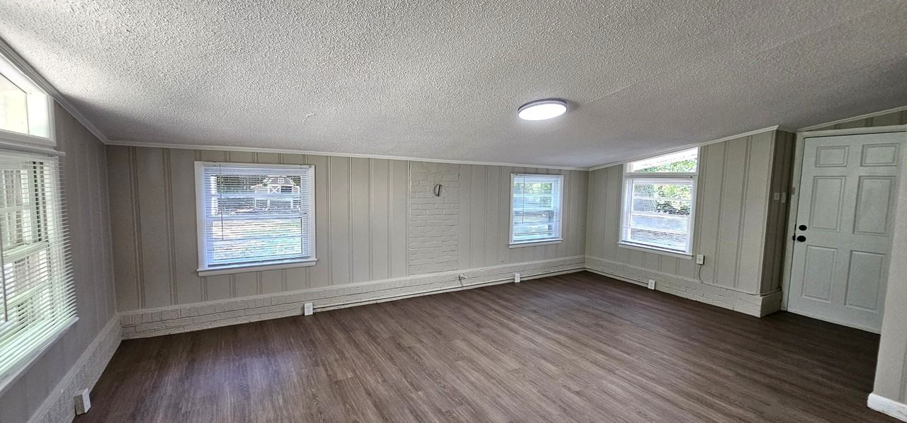 4214 Kildare Dr #1 - Photo 6 of 13