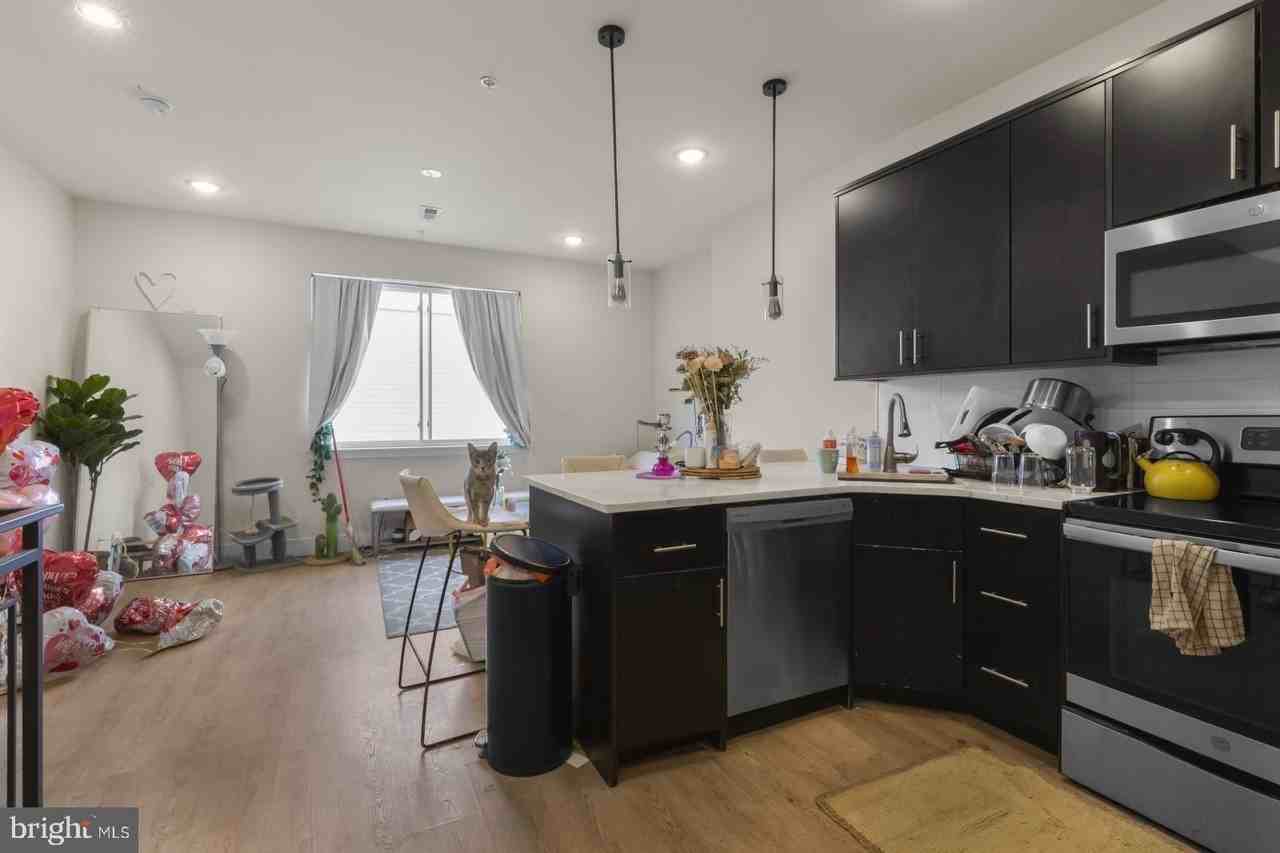1944 N 8th St #2 - Photo 6 of 21