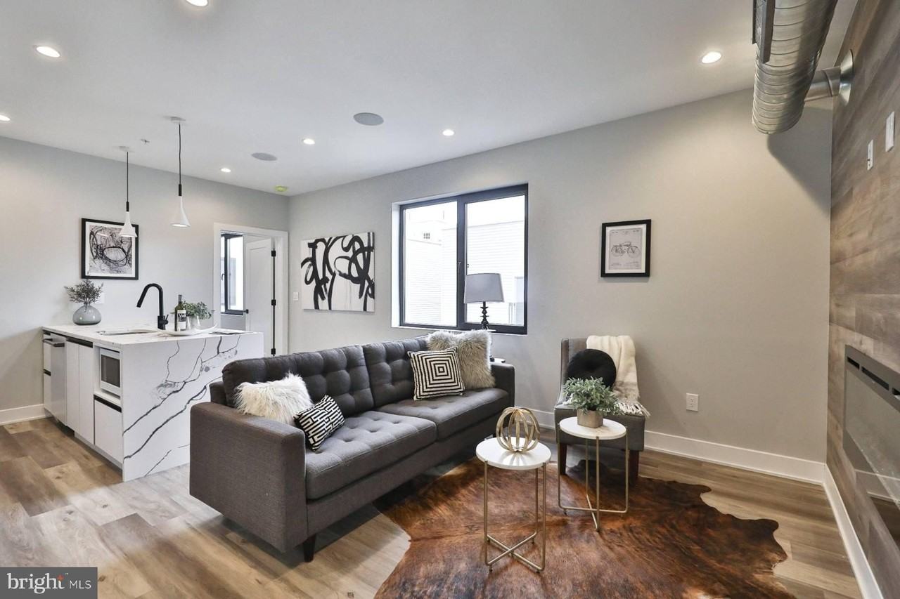 1612 Cambridge St #203 - Photo 3 of 23