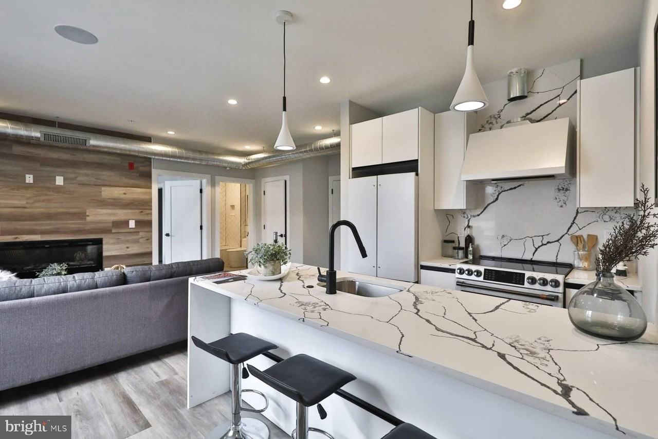 1612 Cambridge St #203 - Photo 6 of 23