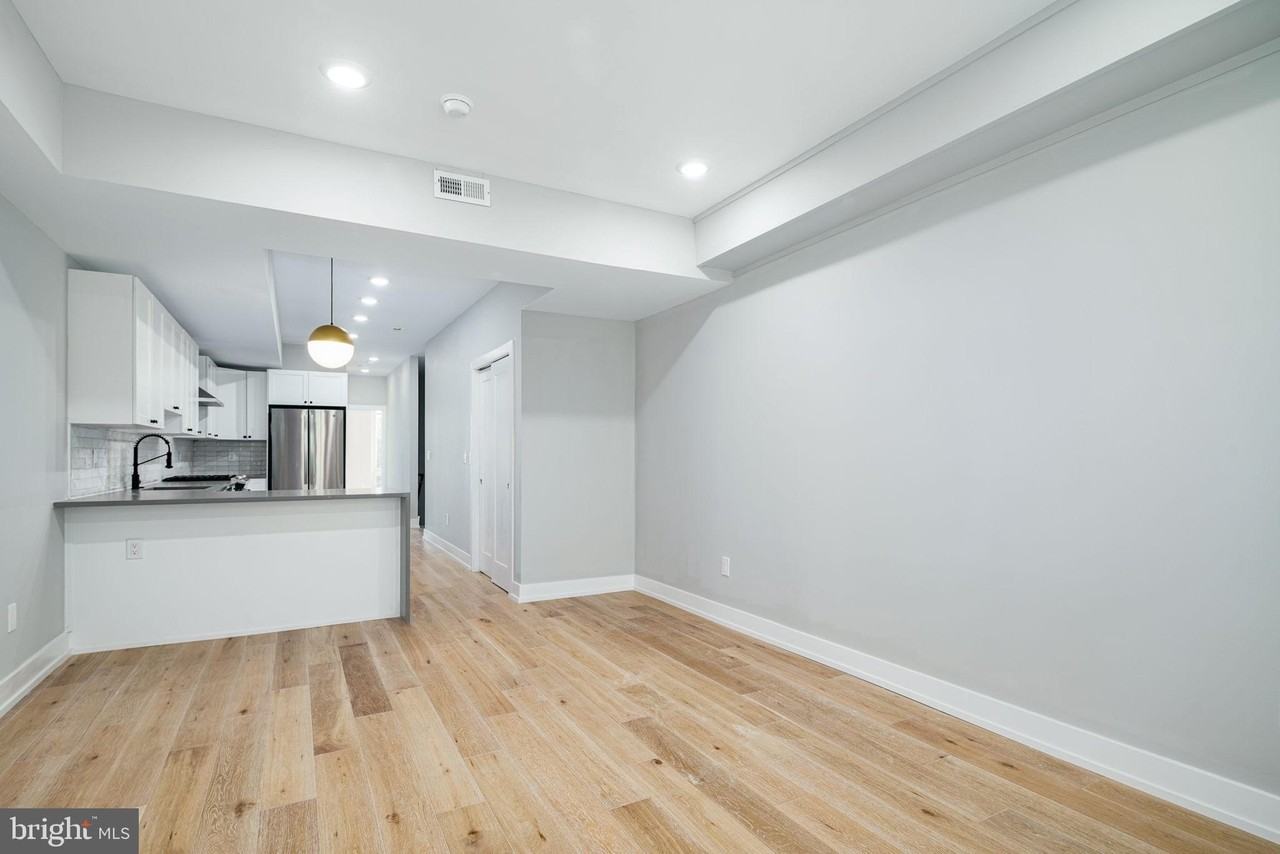 2709 W Jefferson St #B - Photo 5 of 18