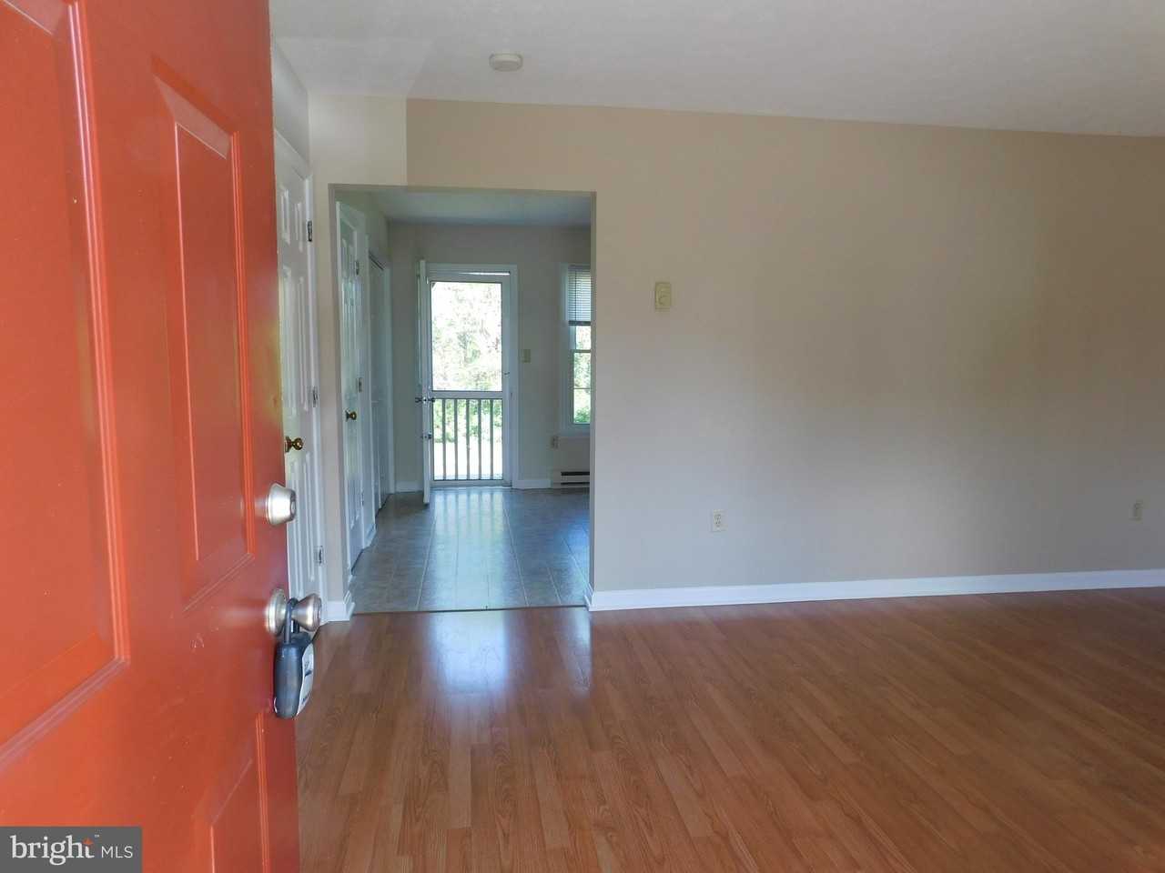 2926 Packer St - Photo 4 of 20