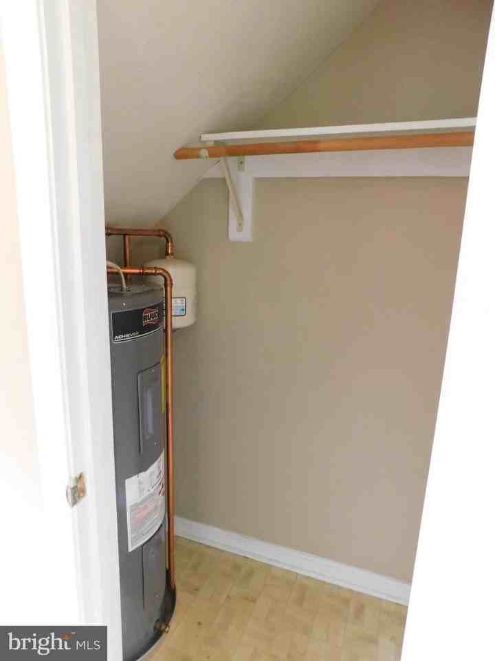 2926 Packer St - Photo 5 of 20