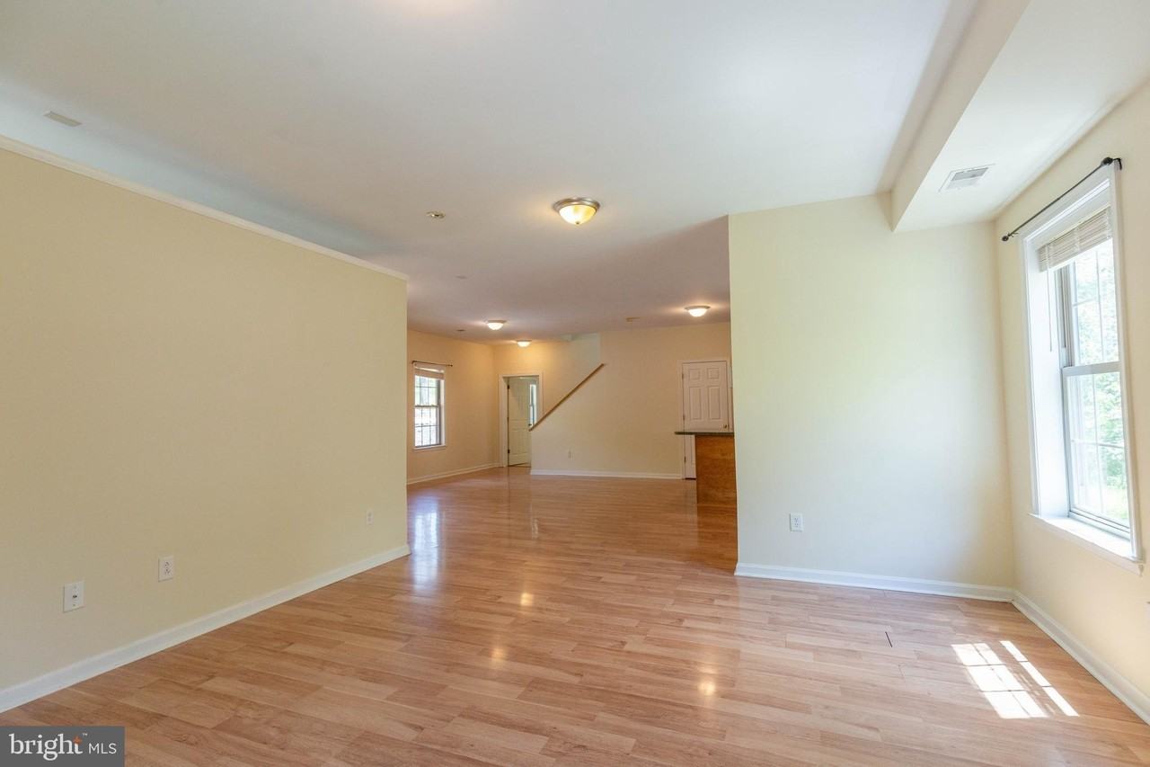 4282 Swinging Bridge Rd - Photo 7 of 37