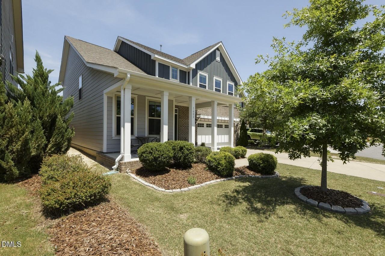1608 Cascade Falls Ln - Photo 4 of 50