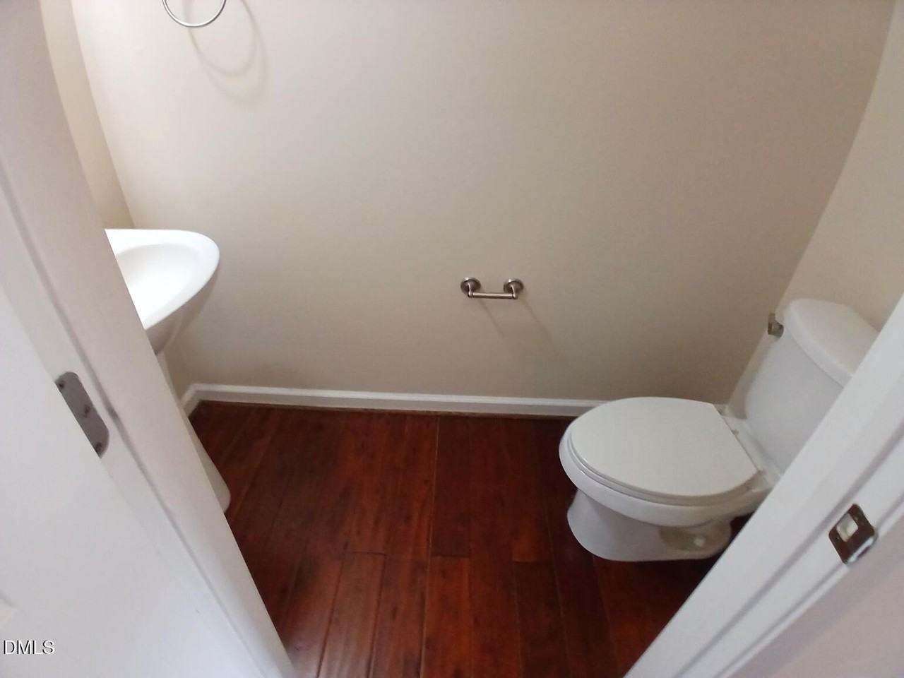 117 Station Dr - Photo 3 of 42