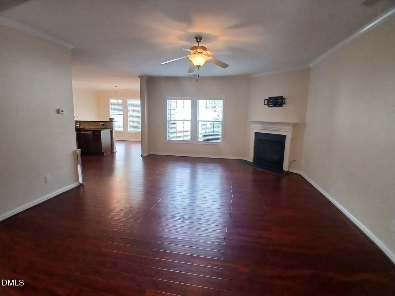 117 Station Dr - Photo 4 of 42