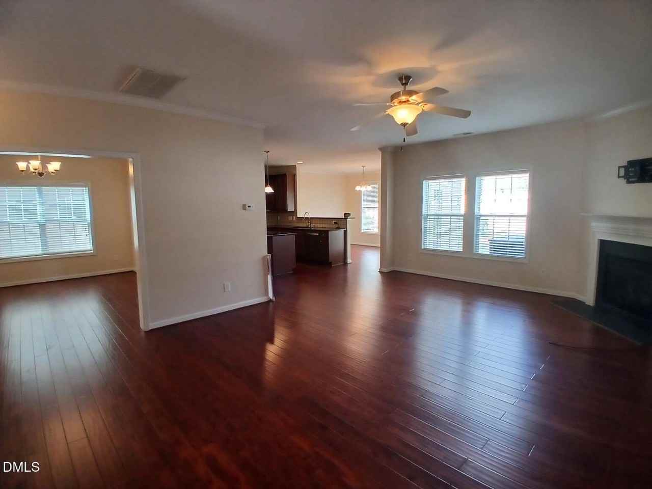 117 Station Dr - Photo 5 of 42