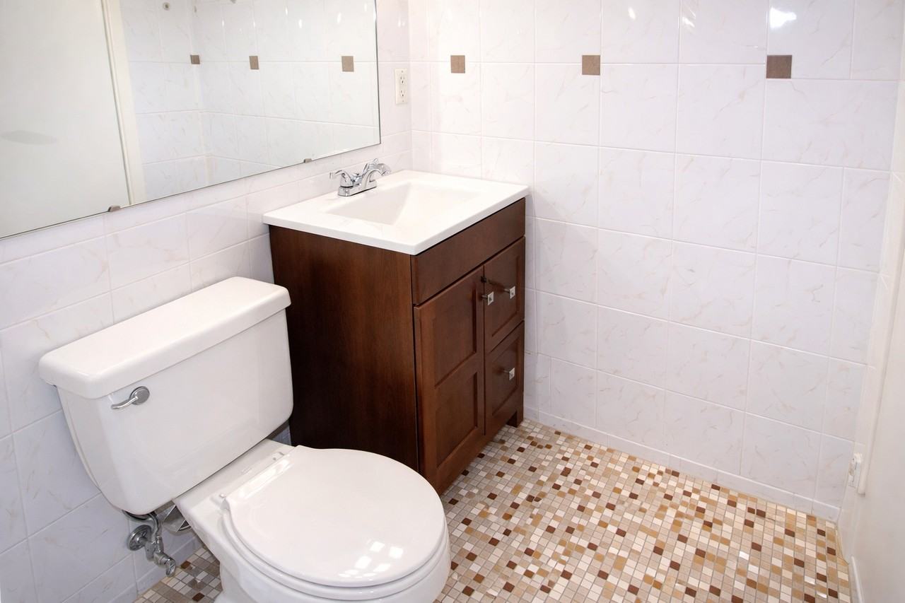 1088 GREENTREE ROADAPT 105 #105 - Photo 4 of 7