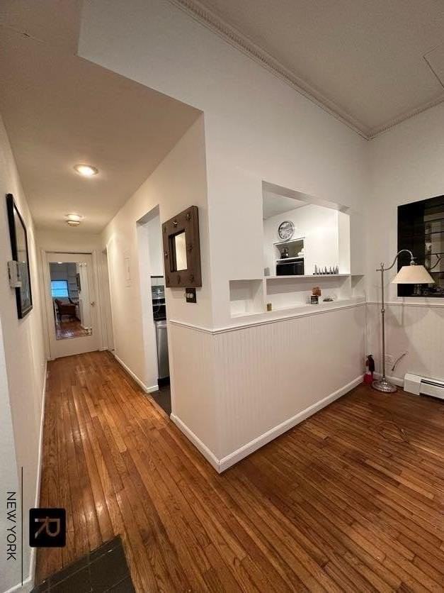 521 W 47th St #1A - Photo 2 of 7
