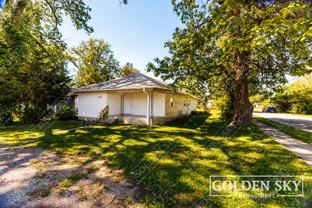 1620 E Hines St #1 - Photo 1 of 1