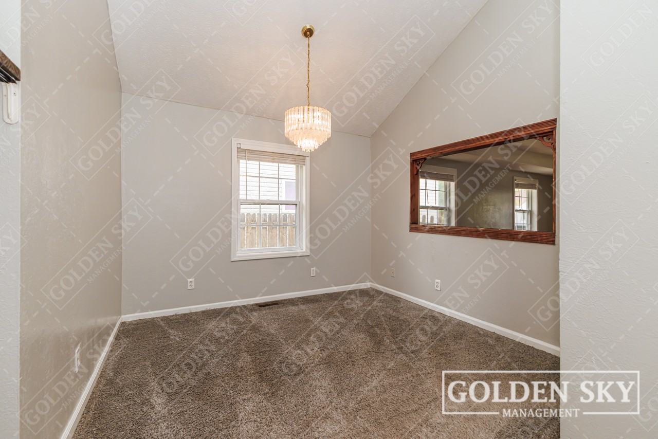 2708 S Mulberry St #1 - Photo 5 of 10