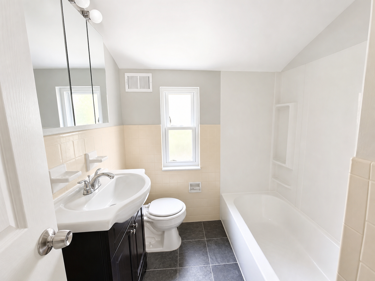 919 Sleepy Hollow Rd #919 - Photo 5 of 7
