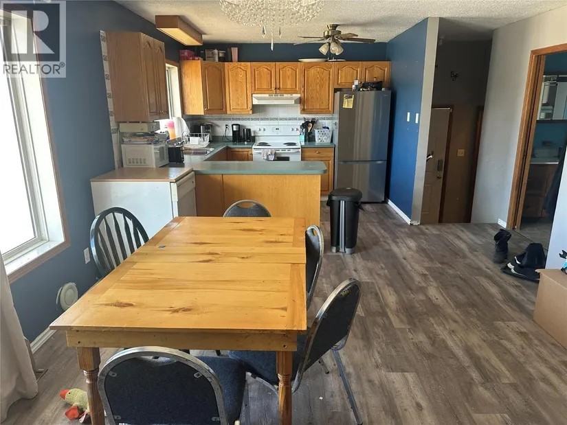 1232 105 Ave #1 - Photo 3 of 12