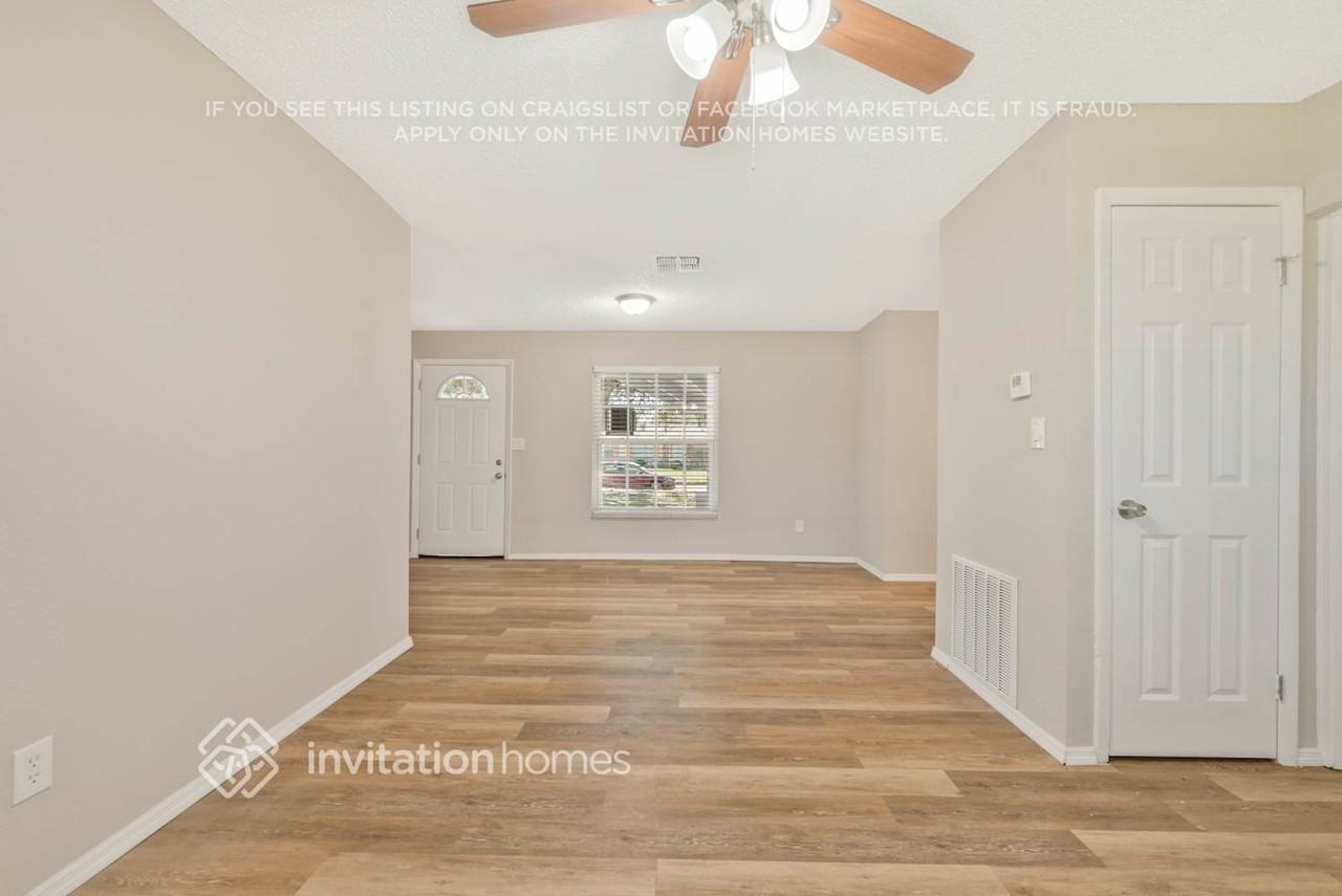 4541 Weldon Pl - Photo 4 of 23