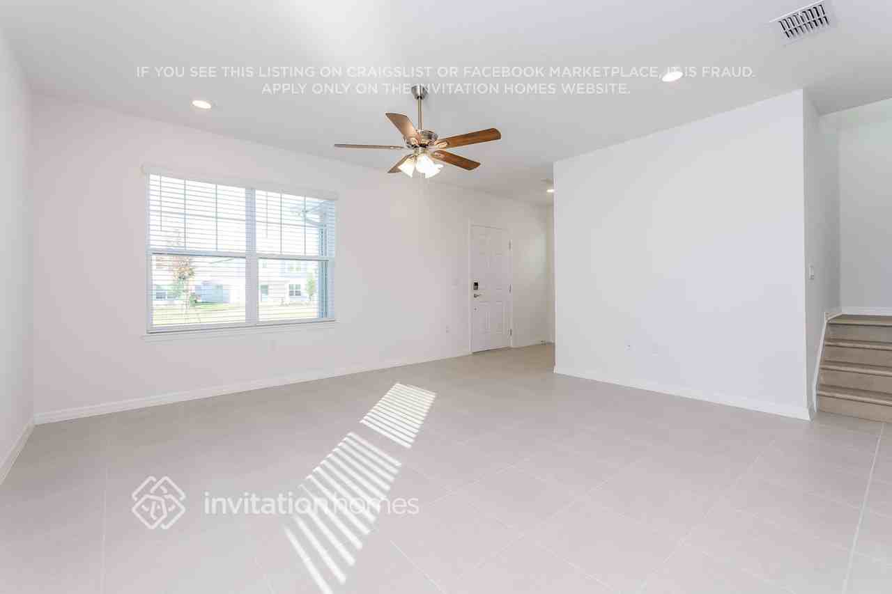 6162 Whispering Glen Dr - Photo 2 of 20