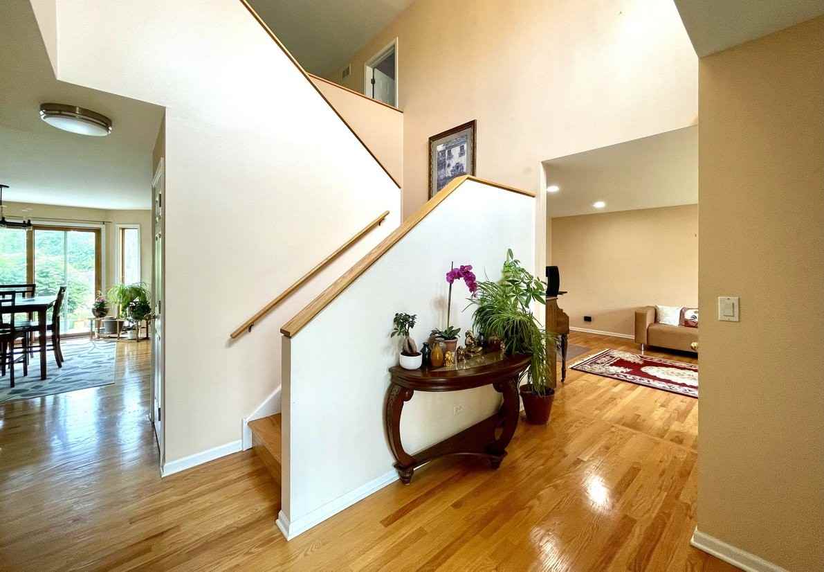 450 Foxford Dr #1 - Photo 3 of 50