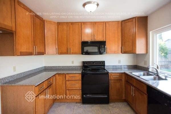 120 Lainey Ct - Photo 4 of 10