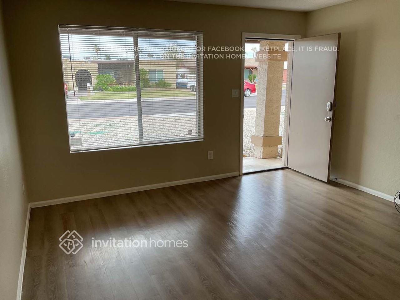 4229 W Mescal St - Photo 2 of 21