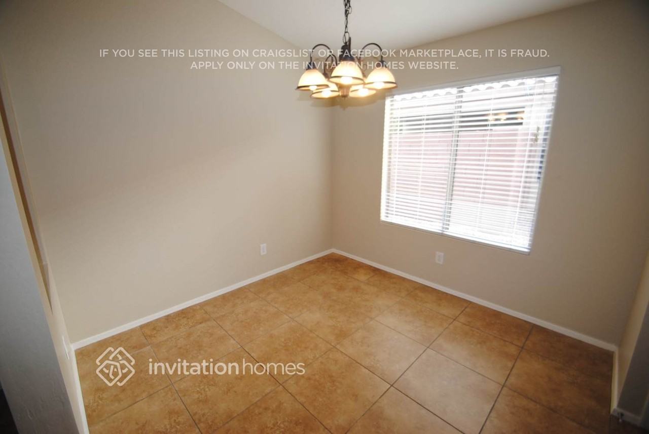 12470 W Hearn Rd - Photo 3 of 12